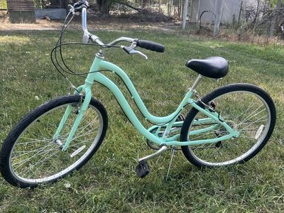 beach cruiser bike