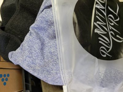 Running Girl scrunch butt leggings XL $5