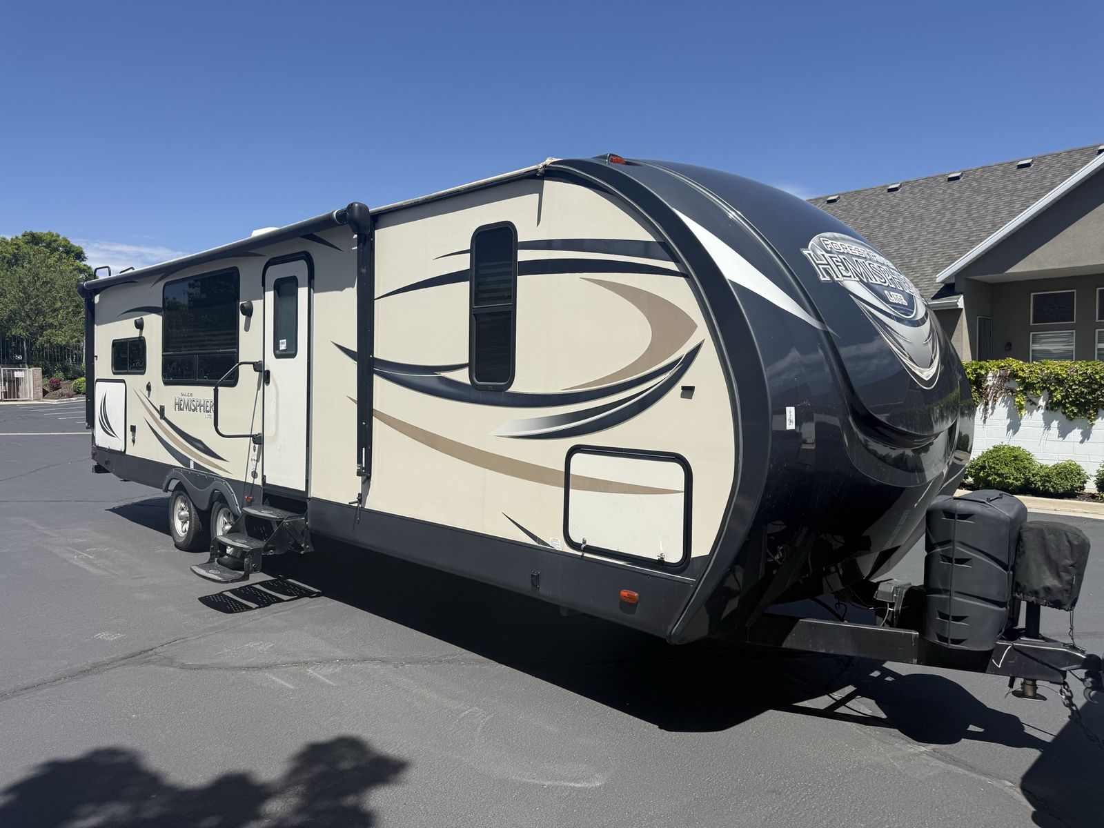 2017 Salem Hemisphere 282RK Luxury edition