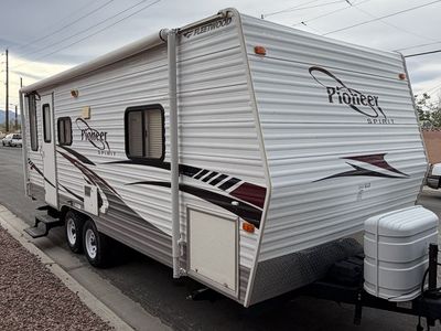 2009 Fleetwood Pioneer