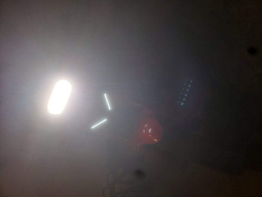 Main image 3