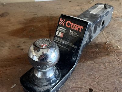 CURT Trailer Hitch Ball Mount: 7,500 lbs GTW, 750 lbs TW, 2" Drop