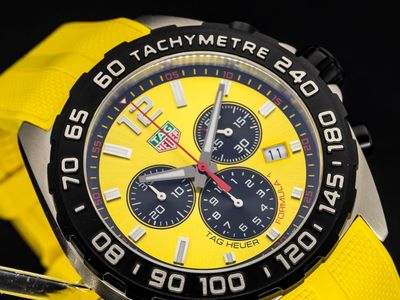 TAG Heuer Formula 1 Chronograph Yellow Dial Full Set – CAZ101AM.FT8054 – Like New