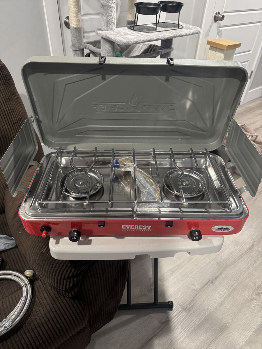 NEW Camping stove