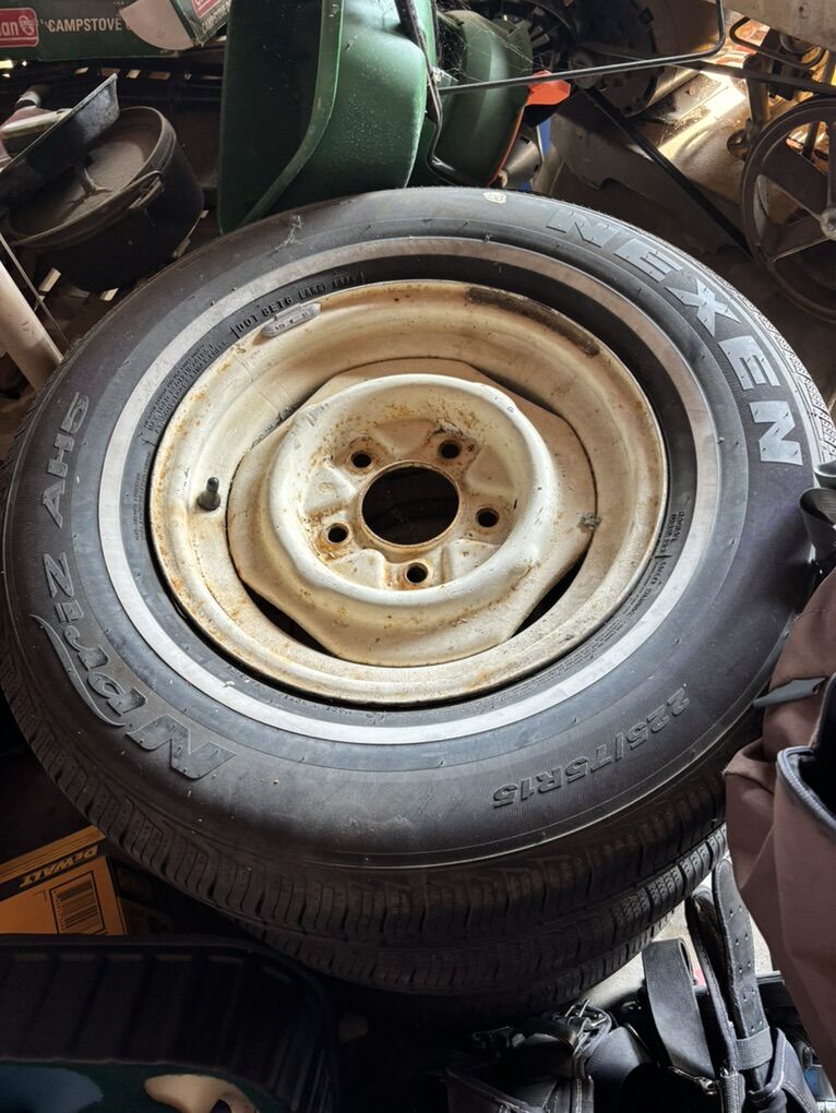 Old School Ford 5x5.5 Wheels & White Wall Tires