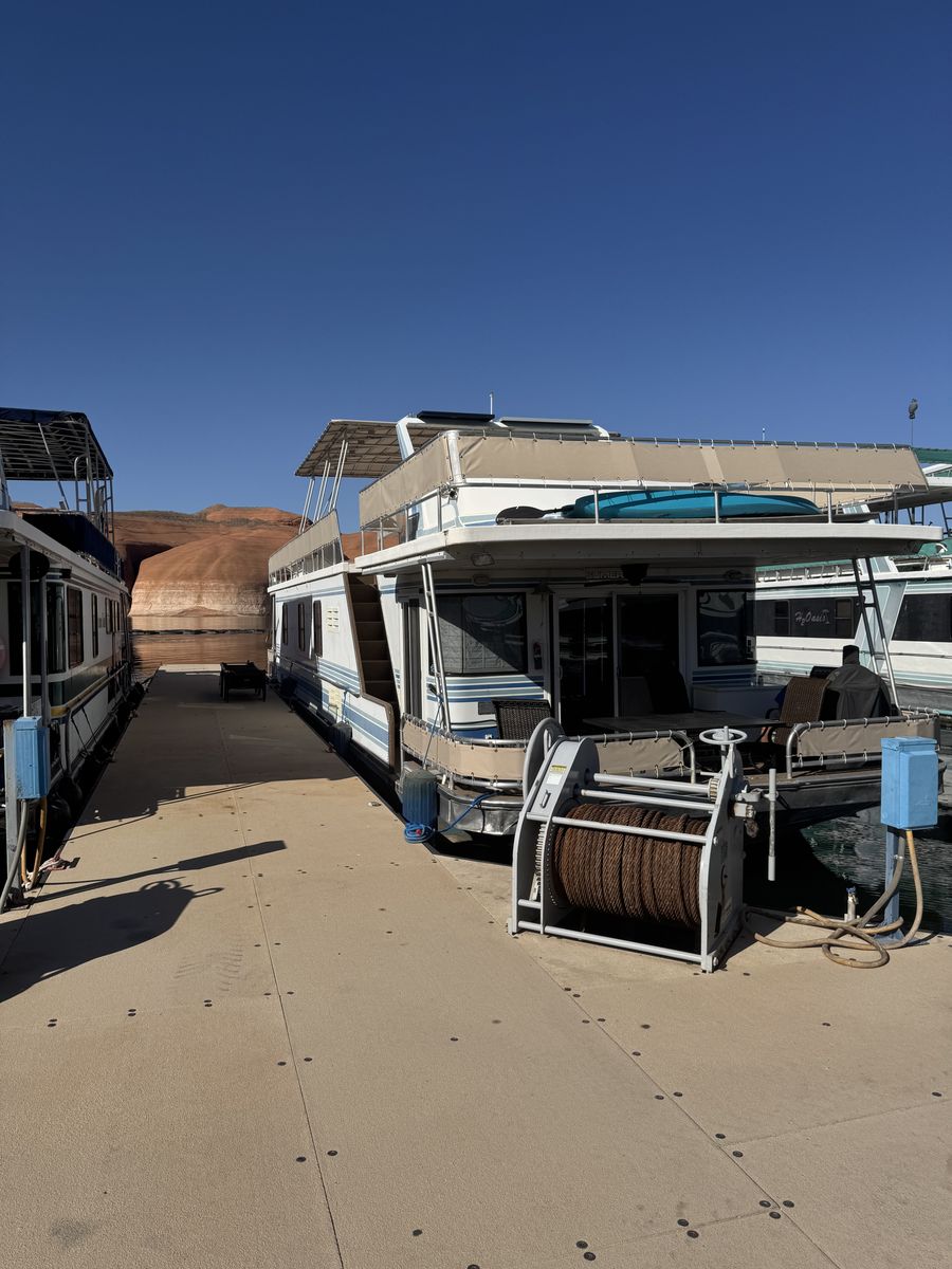 Full Ownership HouseBoat