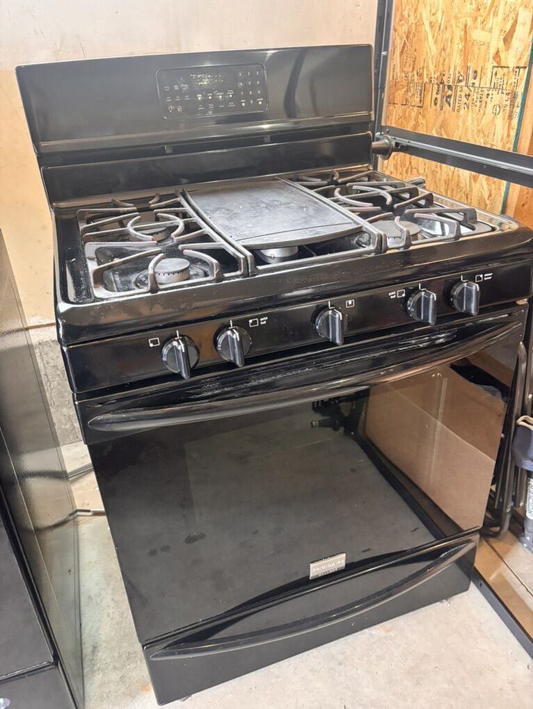 Frigidaire Gas Stove