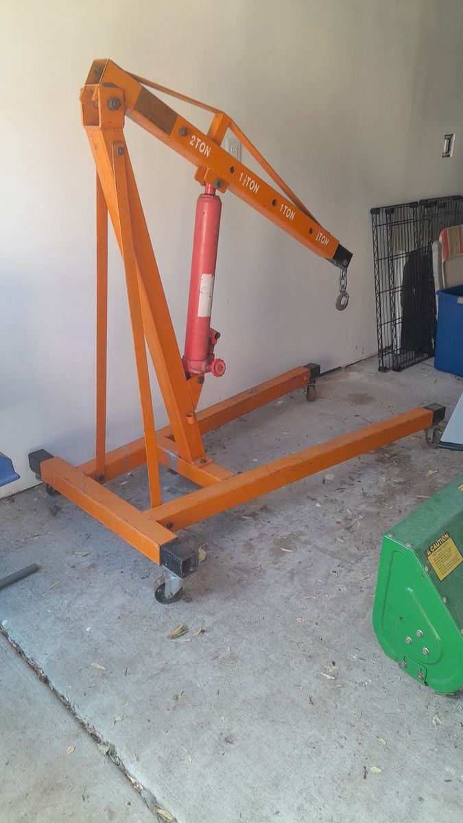 2 ton engine hoist, cherry picker