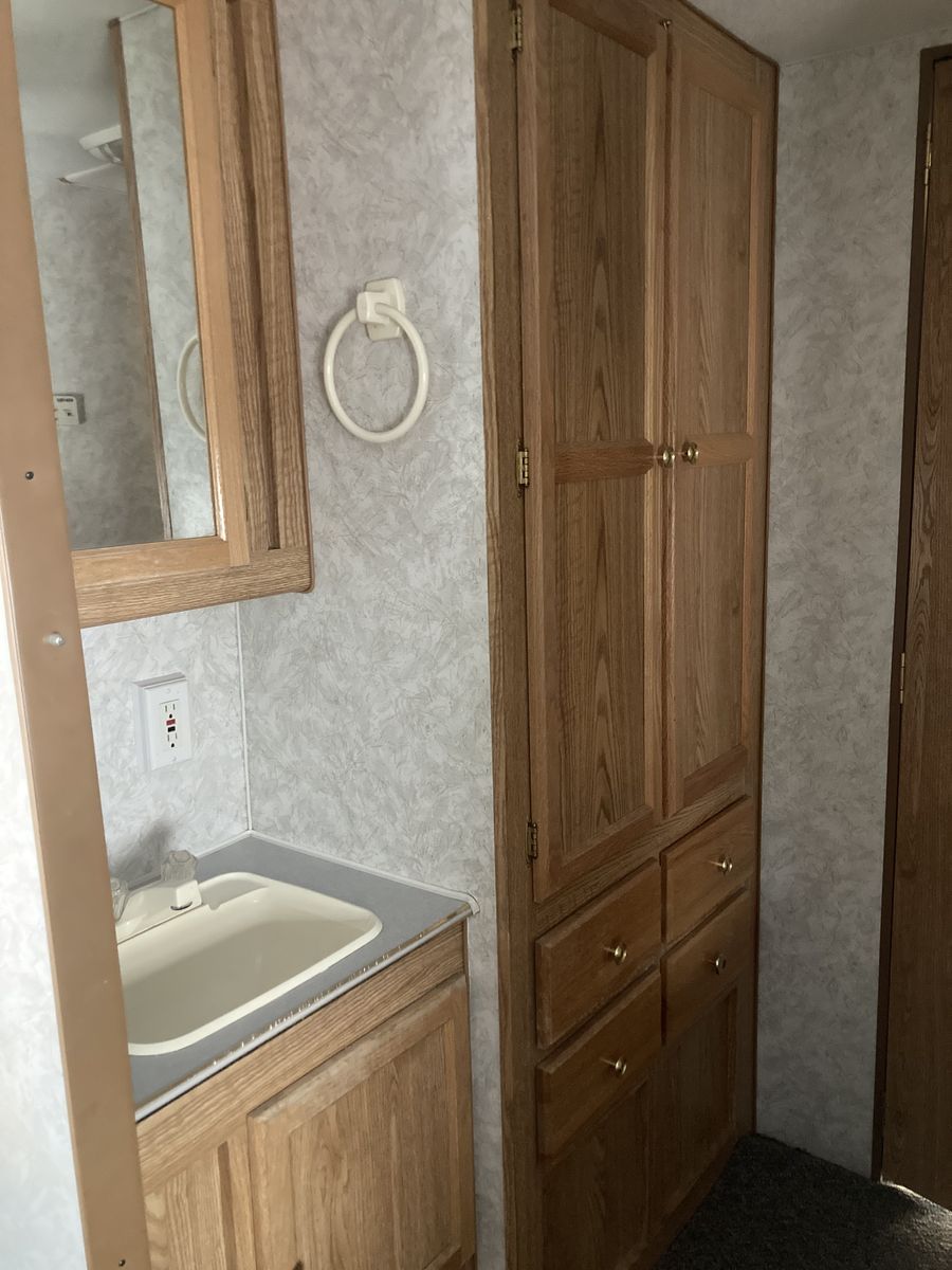 Main image 6