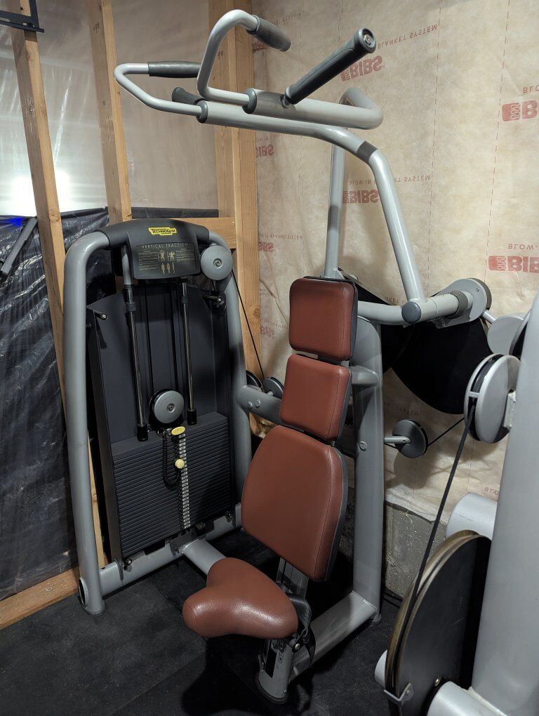 Technogym selection series