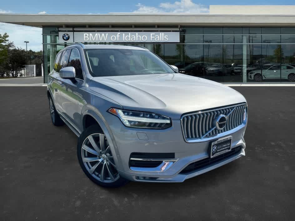 2023 Volvo XC90 B6 Plus Bright Theme 7P