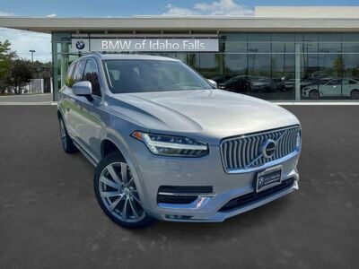 2023 Volvo XC90 B6 Plus Bright Theme 7P
