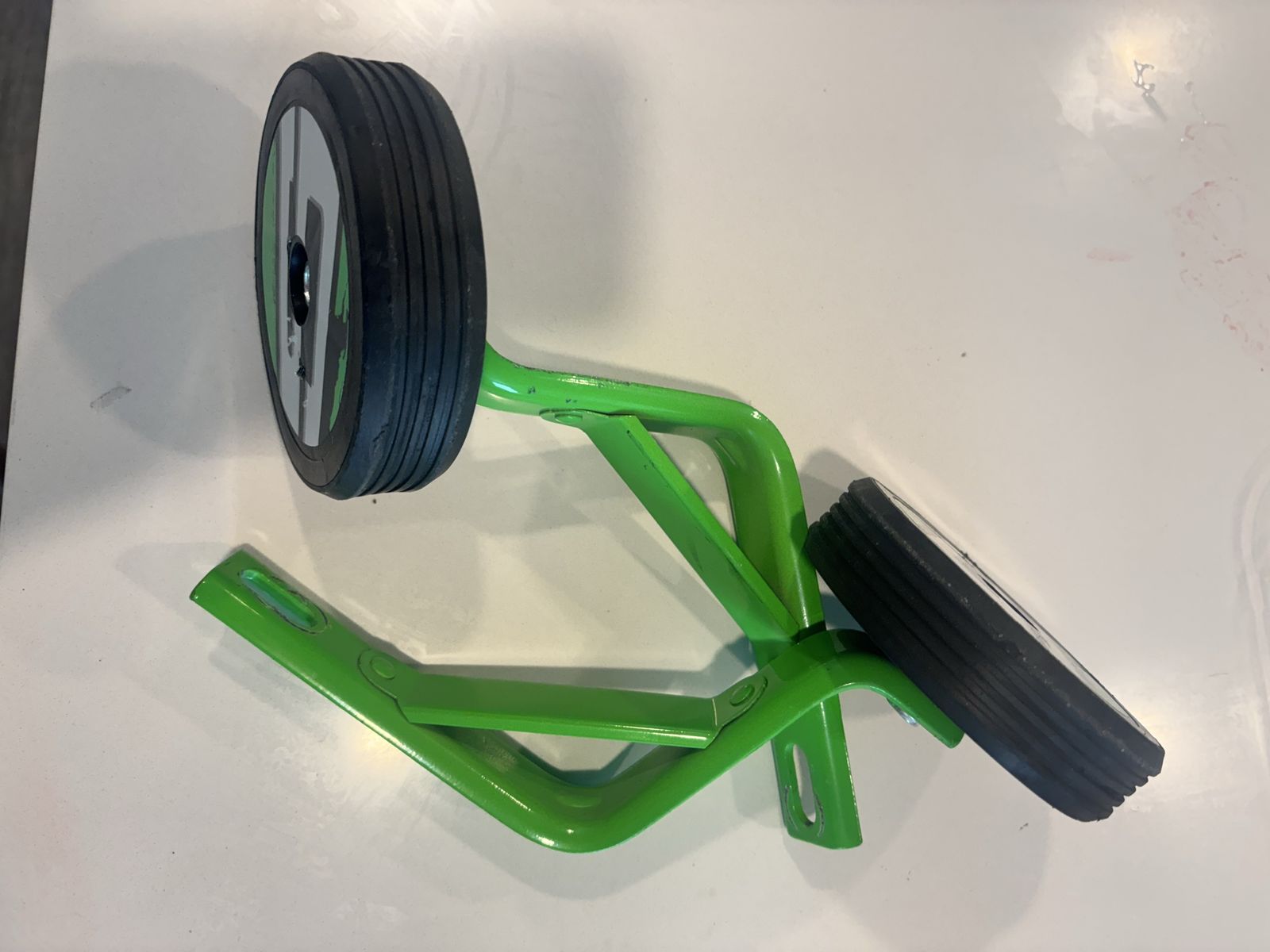 Green Universal Bicycle Training Wheels for Kids' Bikes