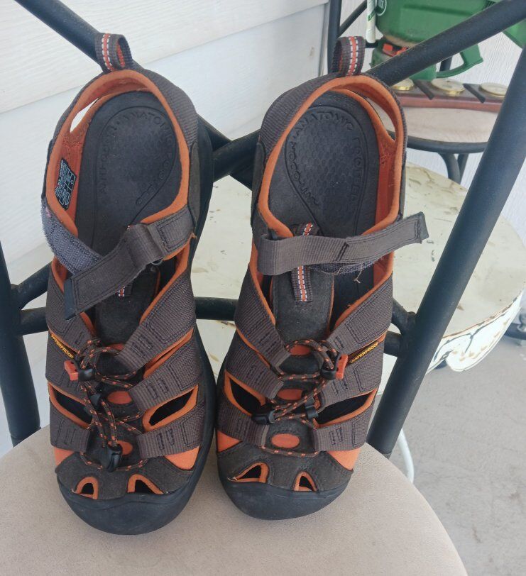 Keen cycling sandals sz.9