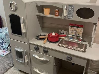 Solid Wood Play Kitchen!