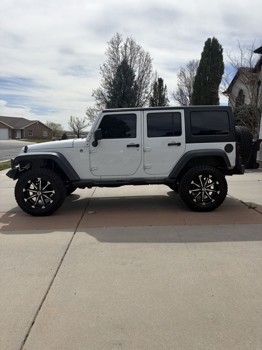 2013 Jeep Wrangler Unlimited Sport