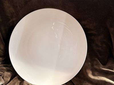 Serving platter
