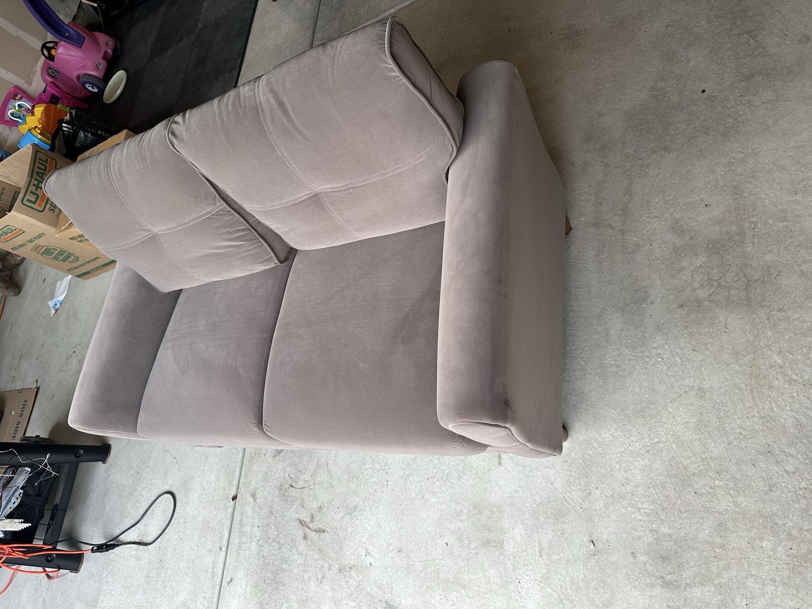 Main image 5