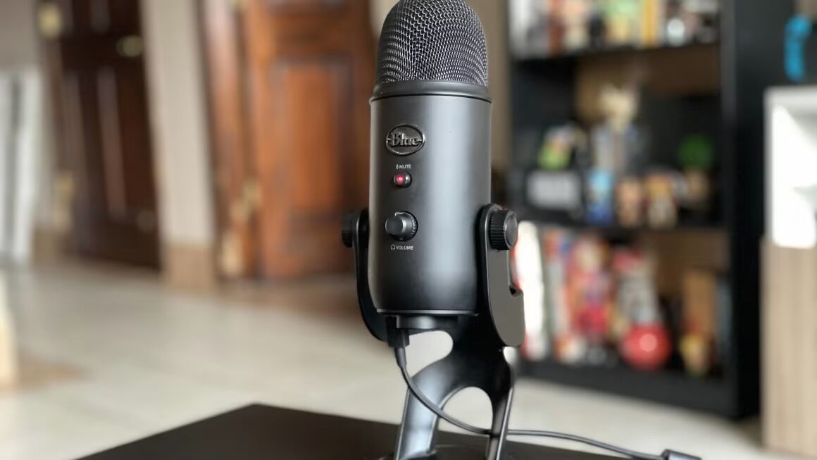 Blue Yeti USB Microphone - Excellent Condition