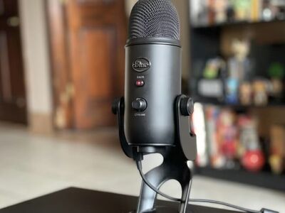 Blue Yeti USB Microphone - Excellent Condition