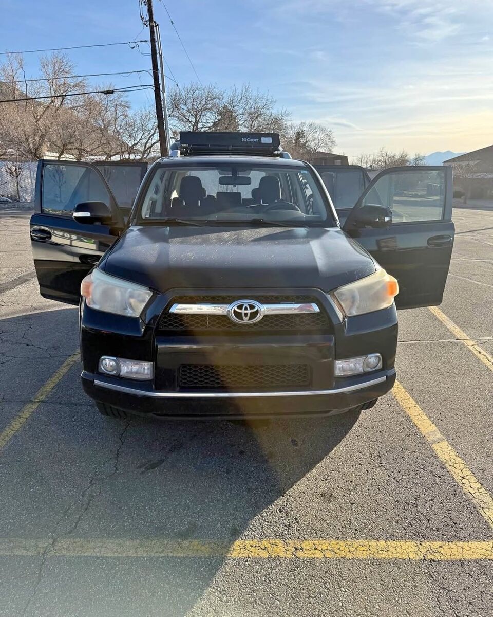 2013 TOYOTA 4RUNNER SR5