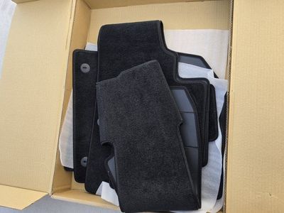 Hyundai Palisade OEM floor mats