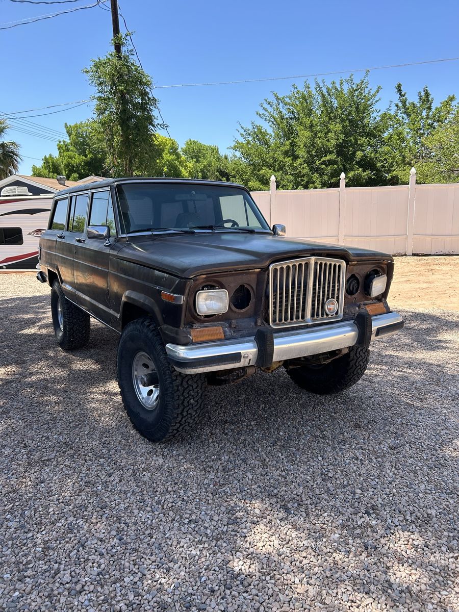1982 Jeep Wagoneer 