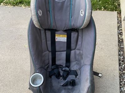 Graco Convertible Car Seat (Forward-Facing)