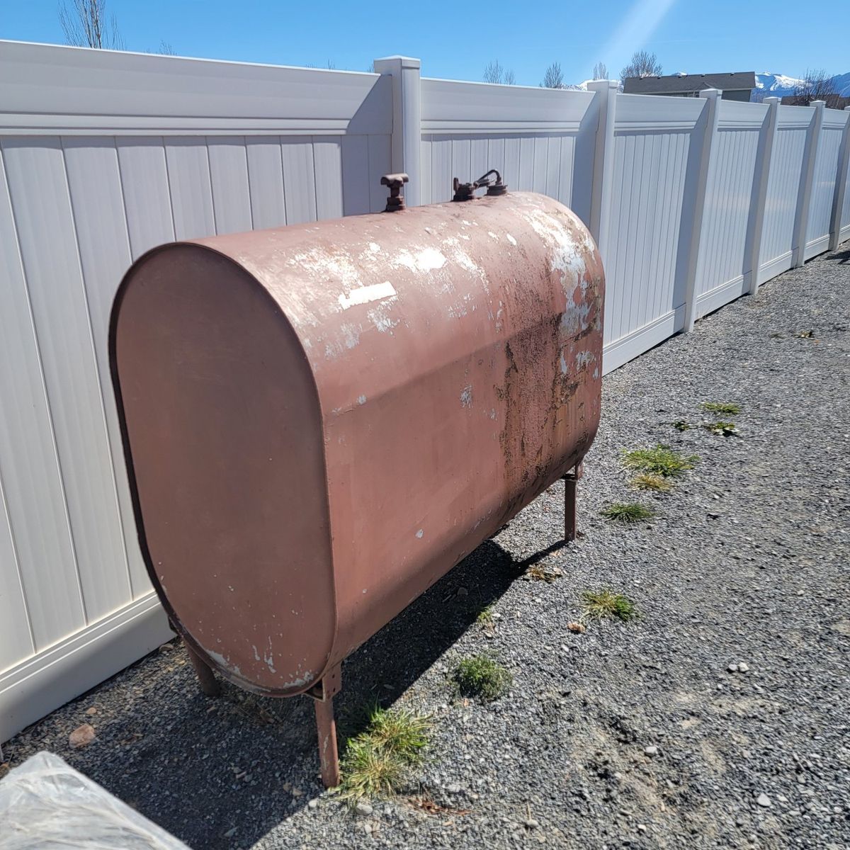 oil/ fuel tank.  wood stove?