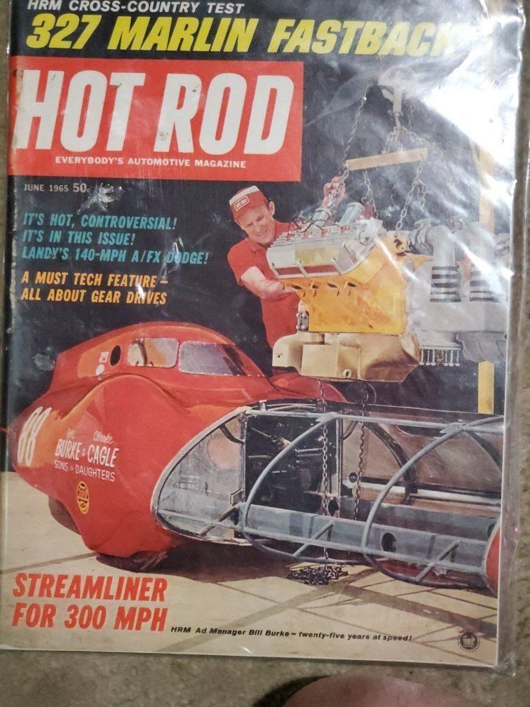 Vintage Hot Rod Magazines and vintage magazine holder (40s-60s)