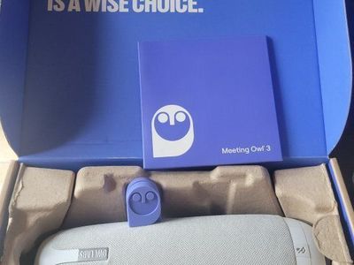 Meeting Owl 3