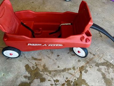 Radio Flyer wagon