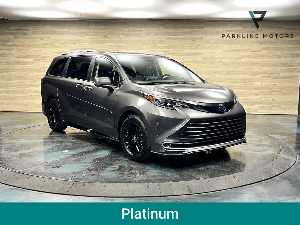 2024 Toyota Sienna Platinum 7-Passenger