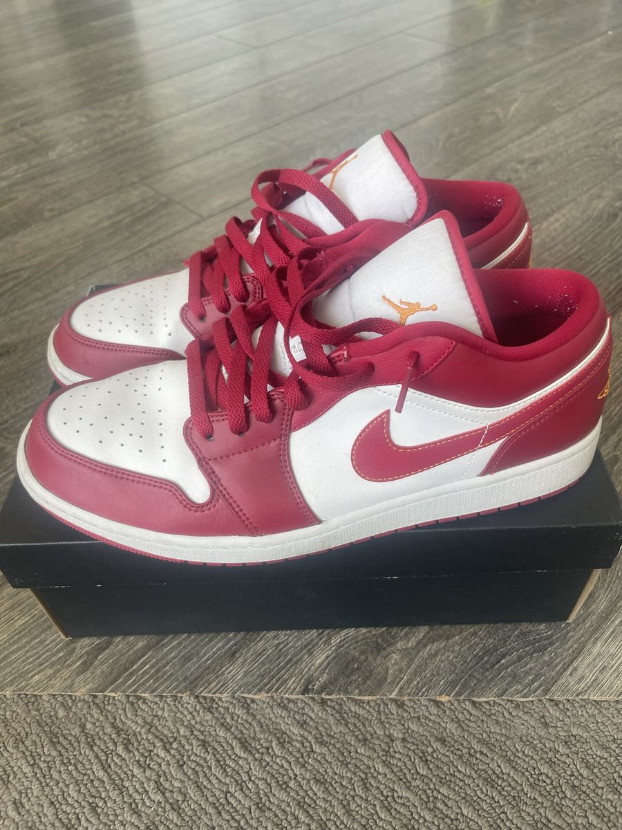 Jordan retro 1