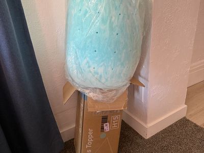 Twin size 2 inch thick mattress topper