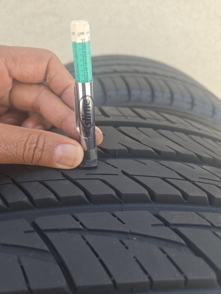 Set of 255/35ZR18 Performance Tires with Deep Tread