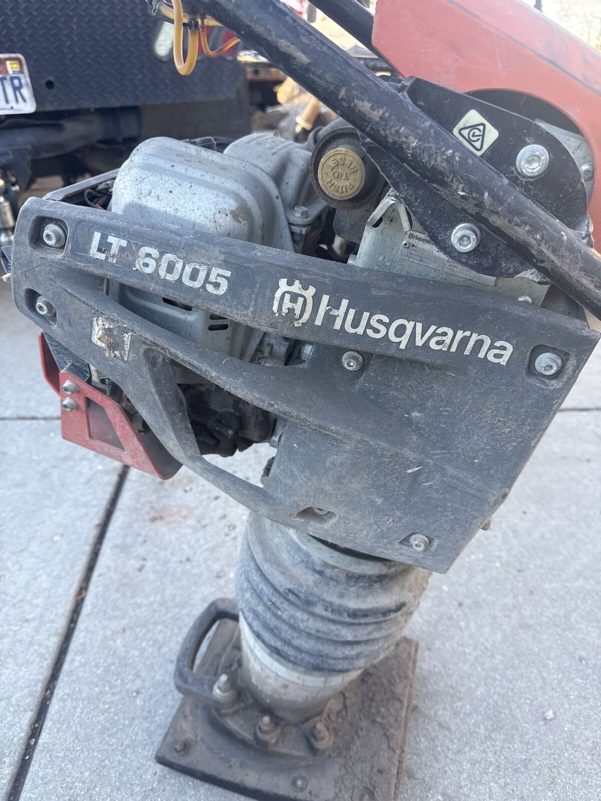 HUSQVARNA LT 6005 RAMMER