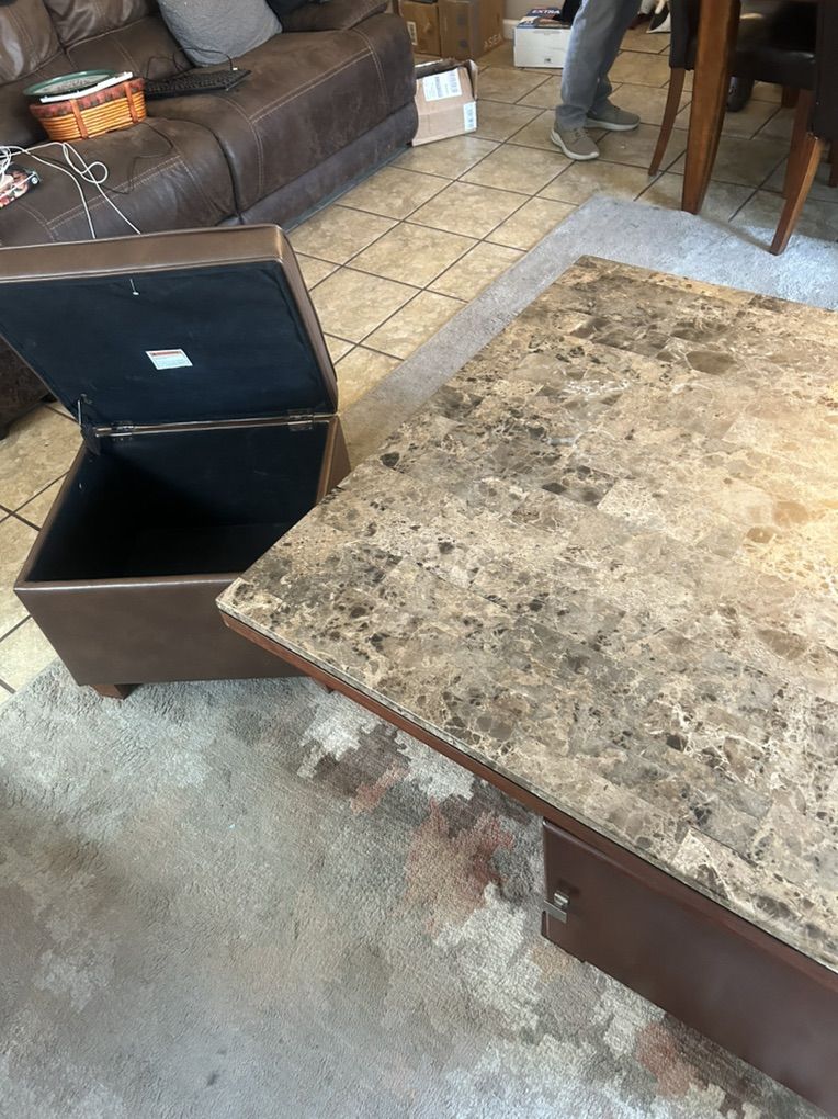 Main image 6