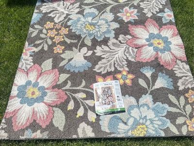 Mainstays Farmhouse Floral Gray Multicolor Indoor Area Rug 5 X 7