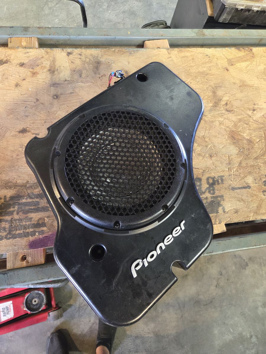 Sub and box with built in amp