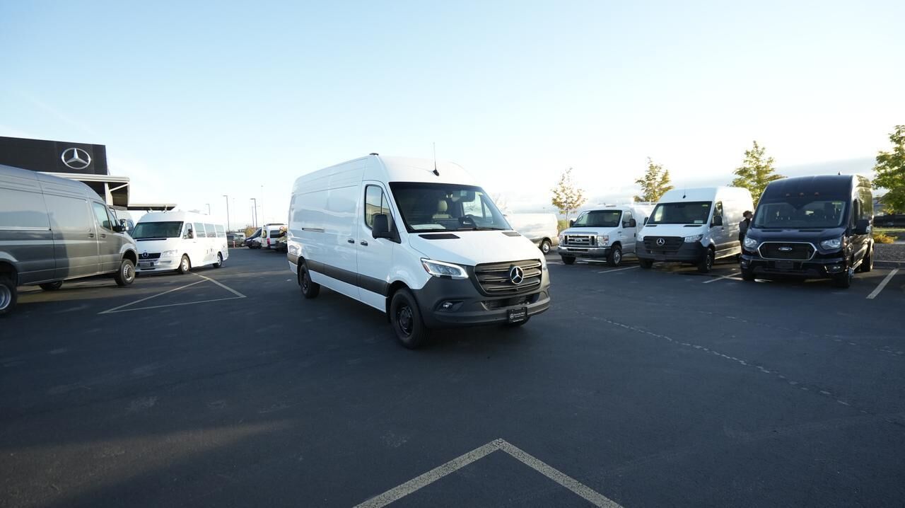 2025 Mercedes-Benz Sprinter 2500