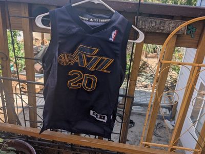 utah jazz hayward shirt