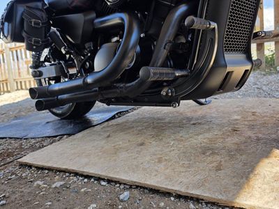 Harley-Davidson Street Rod XG.500 Motorcycle - Matte Black w/ Red Stitched Seat, Saddlebags 5,900 miles. title in hand,