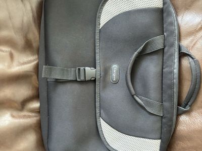 Targus Black Neoprene Laptop Sleeve Case with Handle & Shoulder Strap Loops