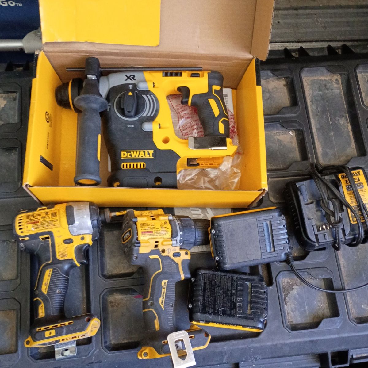 DeWalt package