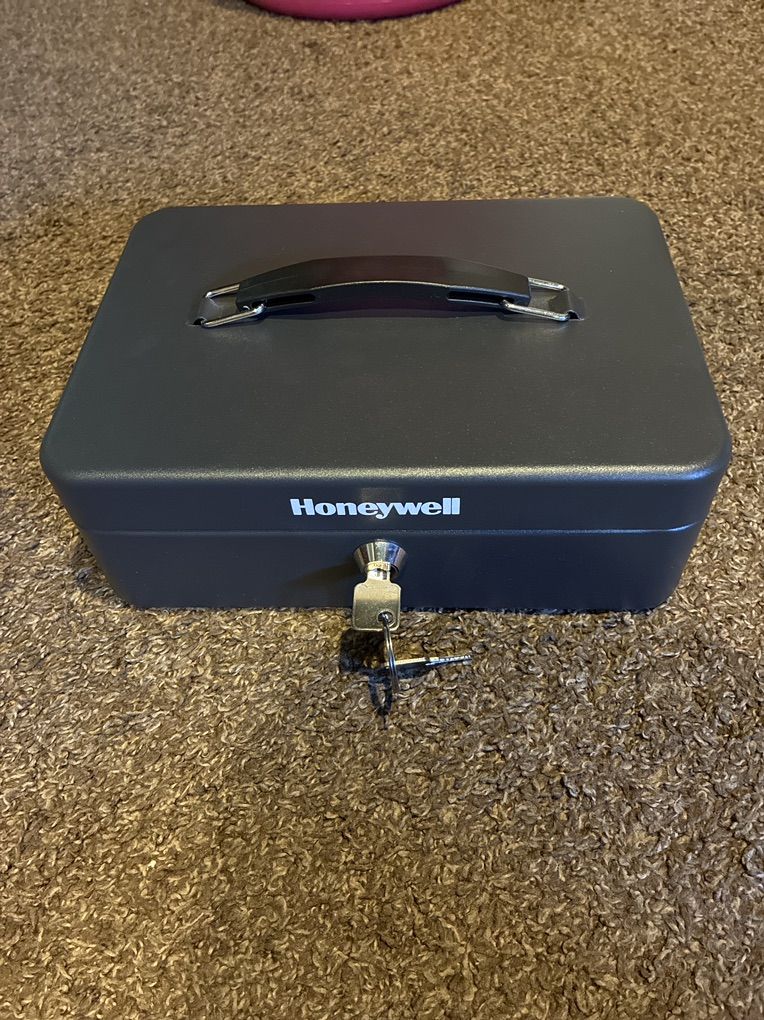 Honeywell Safe