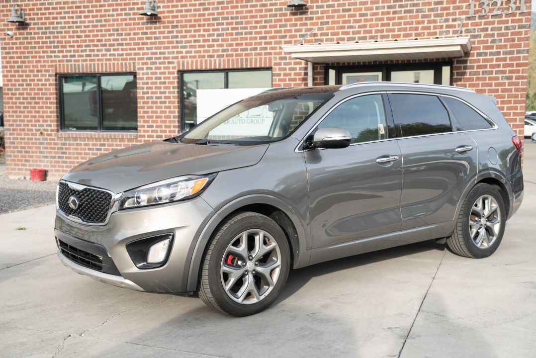 2017 KIA SORENTO SX V6