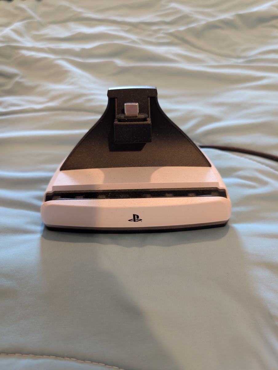 Main image 4