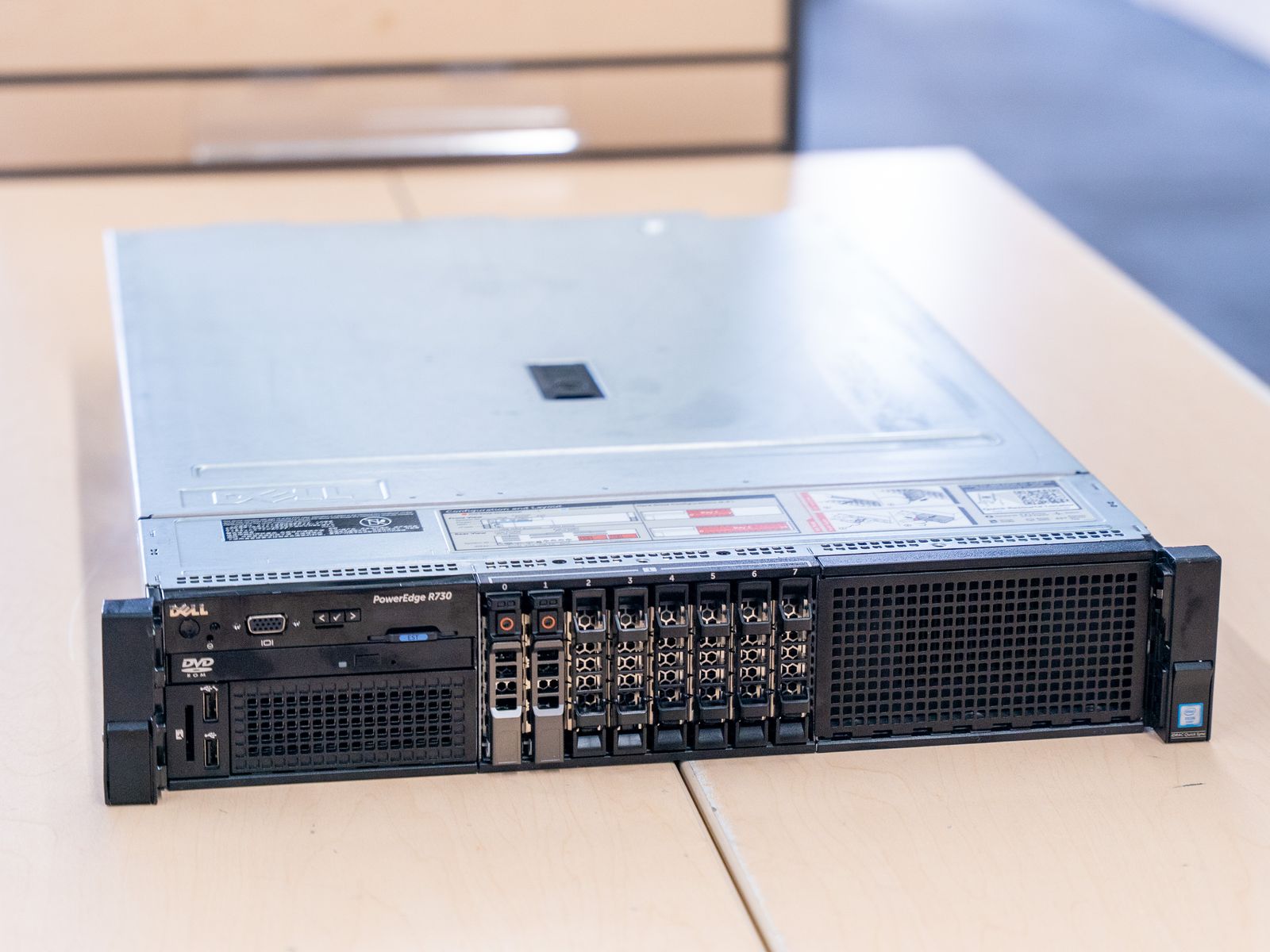 Dell Poweredge R730 Server | 16 CPU Cores, 32GB RAM, 10G Networking, iDRAC Enterprise