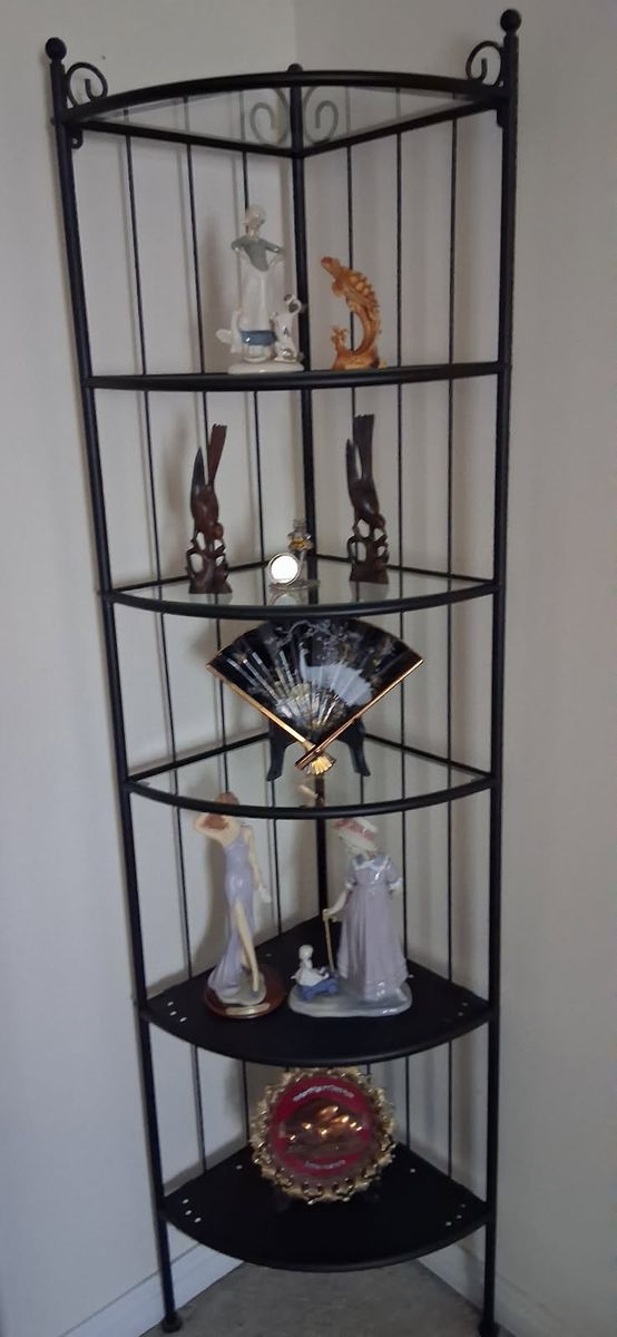 Corner Shelf